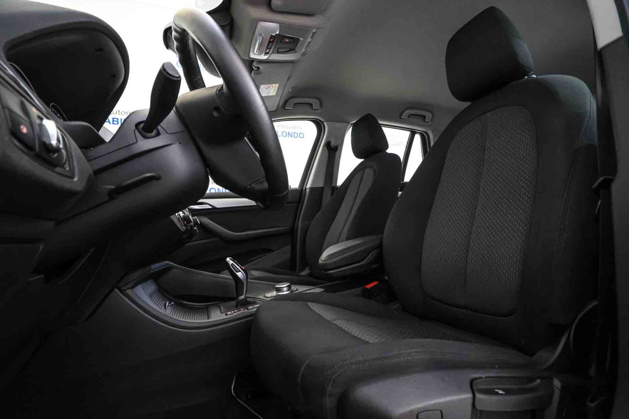 BMW X1 sDrive18i - Foto 28