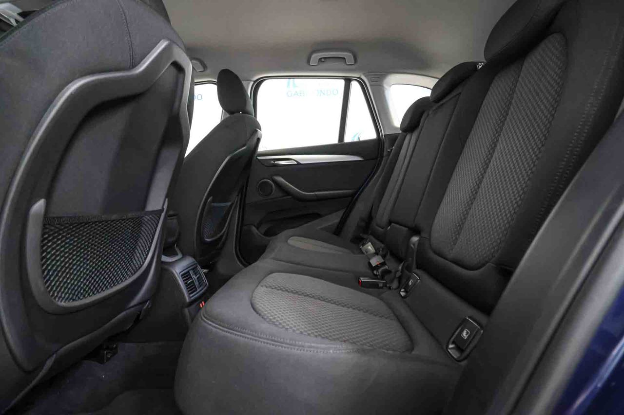 BMW X1 sDrive18i - Foto 52