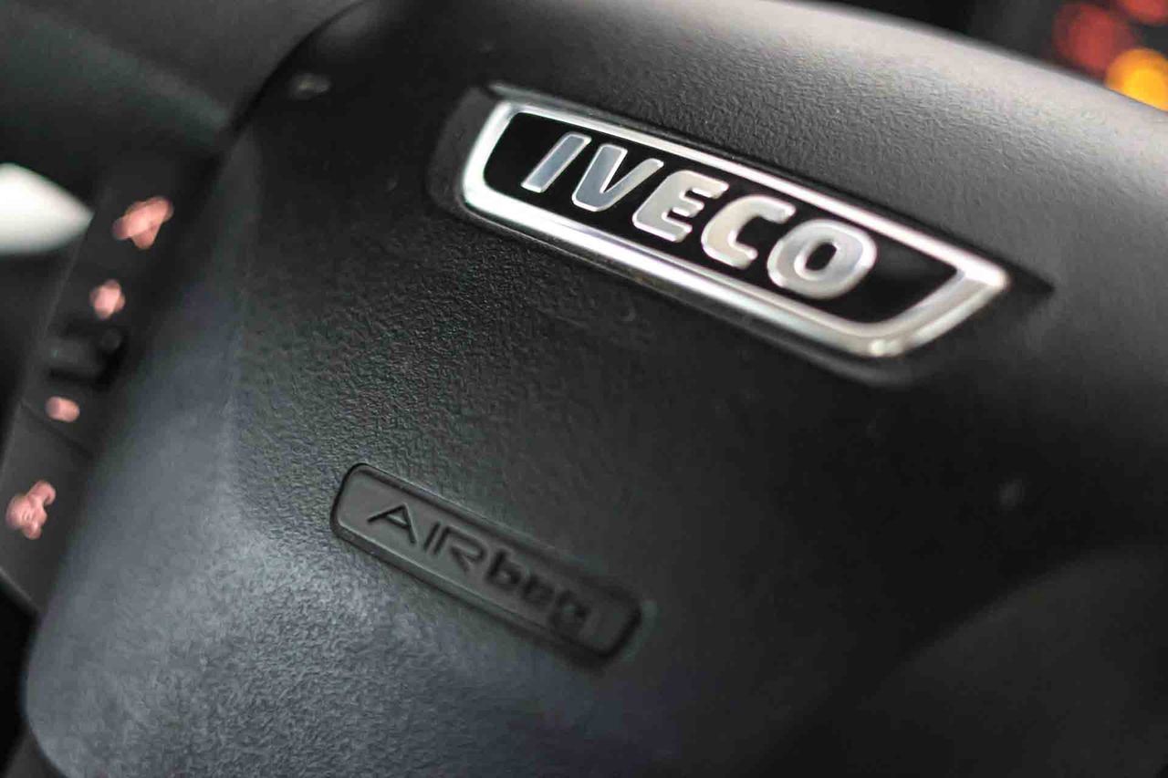 Iveco Daily 35S15 Chasis Cabina Simple  - Foto 26