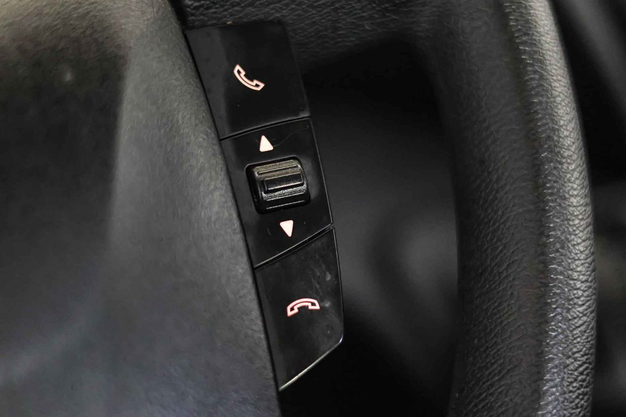 Iveco Daily 35S15 Chasis Cabina Simple  - Foto 30