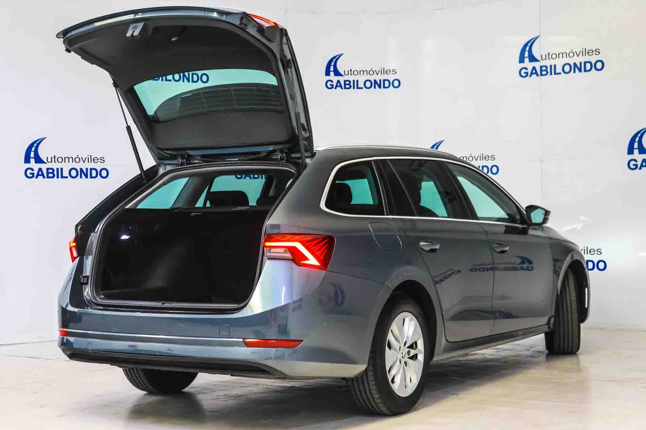 Skoda Octavia Combi 1.5 TSI 110kW (150CV) Manual Style - Foto 17