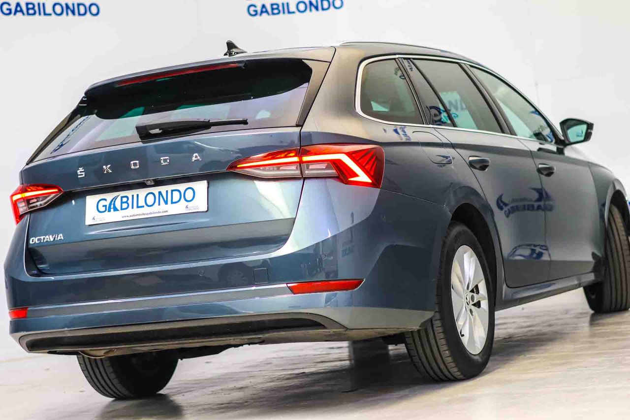Skoda Octavia Combi 1.5 TSI 110kW (150CV) Manual Style - Foto 25