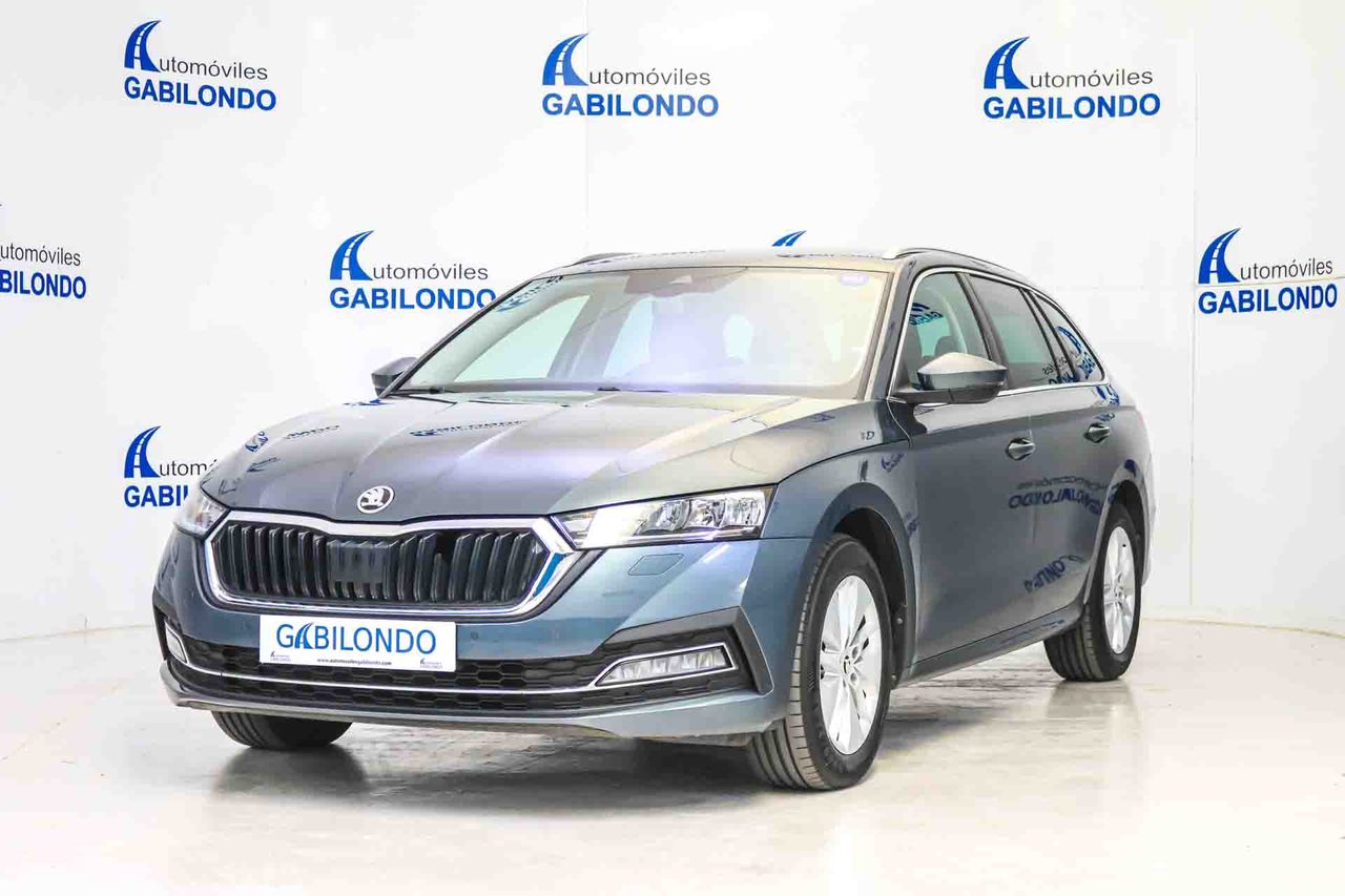 skoda octavia 2021 /