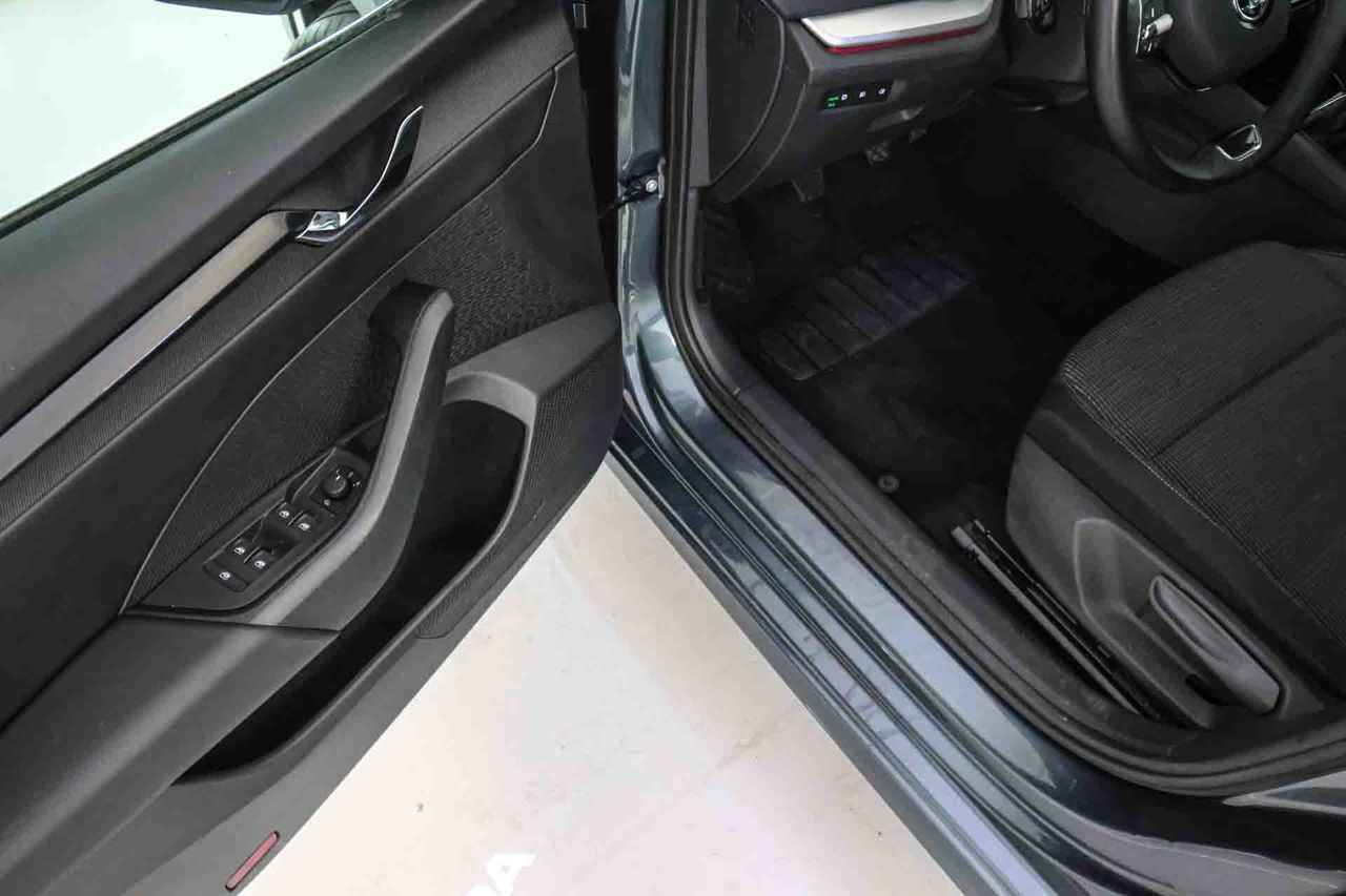 Skoda Octavia Combi 1.5 TSI 110kW (150CV) Manual Style - Foto 28