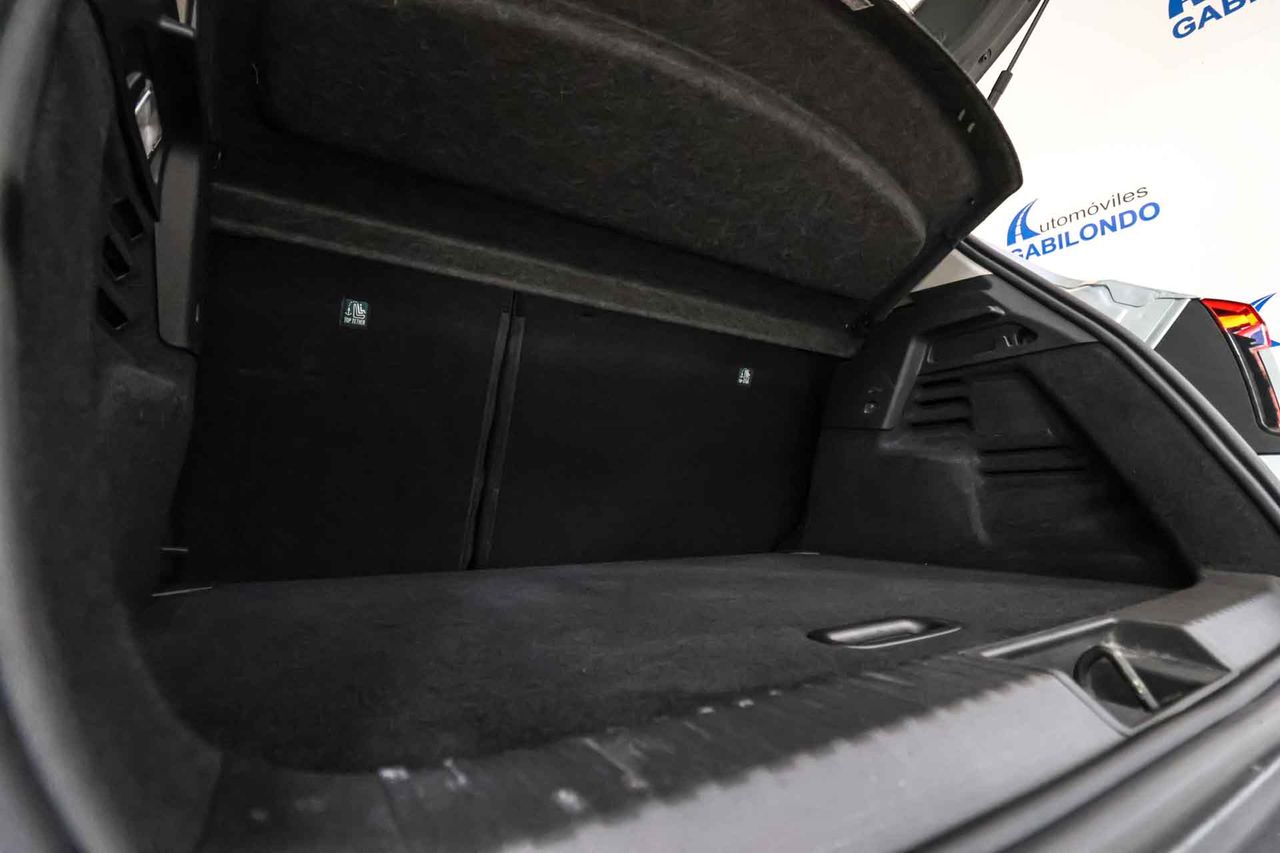 Renault Captur Initiale Pa E-TECH Híbrido enchuf. 160cv - Foto 60