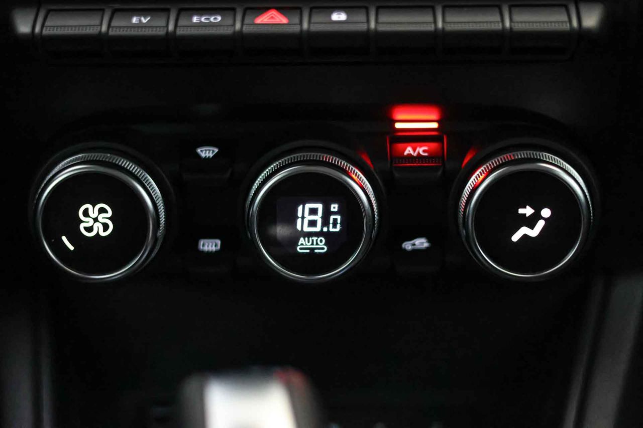 Renault Captur Initiale Pa E-TECH Híbrido enchuf. 160cv - Foto 42