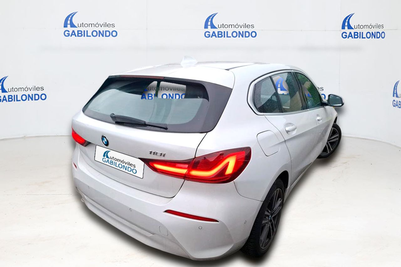 BMW Serie 1 118i Auto. - Foto 6