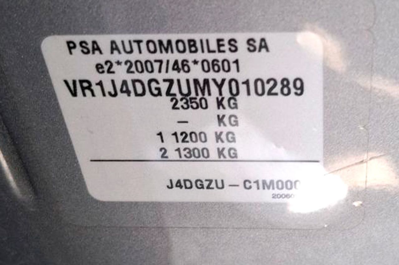DS DS 7 1.6 E-Tense 225 SO CHIC Auto **Techo panorámico** - Foto 5