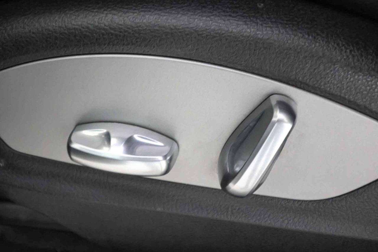 Porsche Macan - - Foto 28