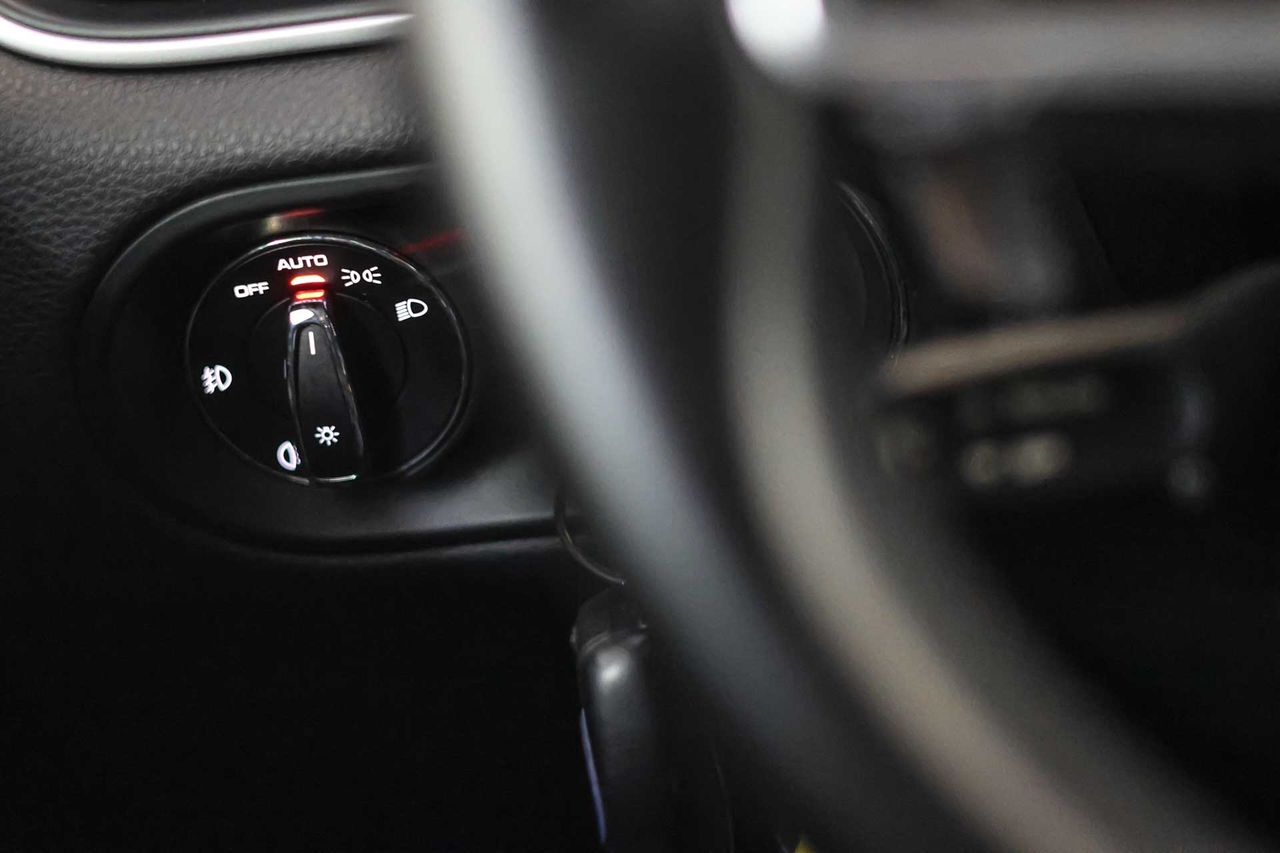 Porsche Macan - - Foto 32
