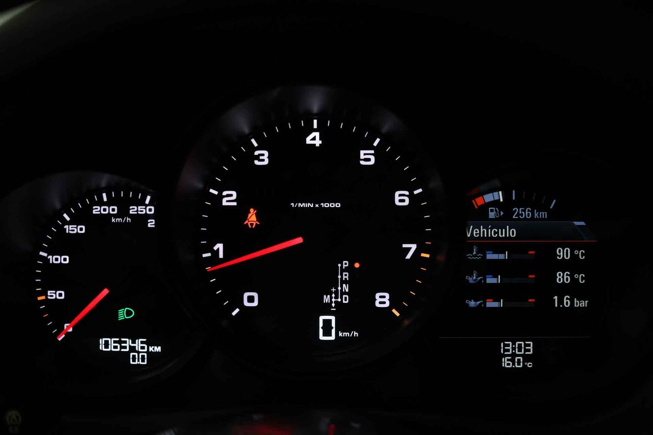 Porsche Macan - - Foto 59