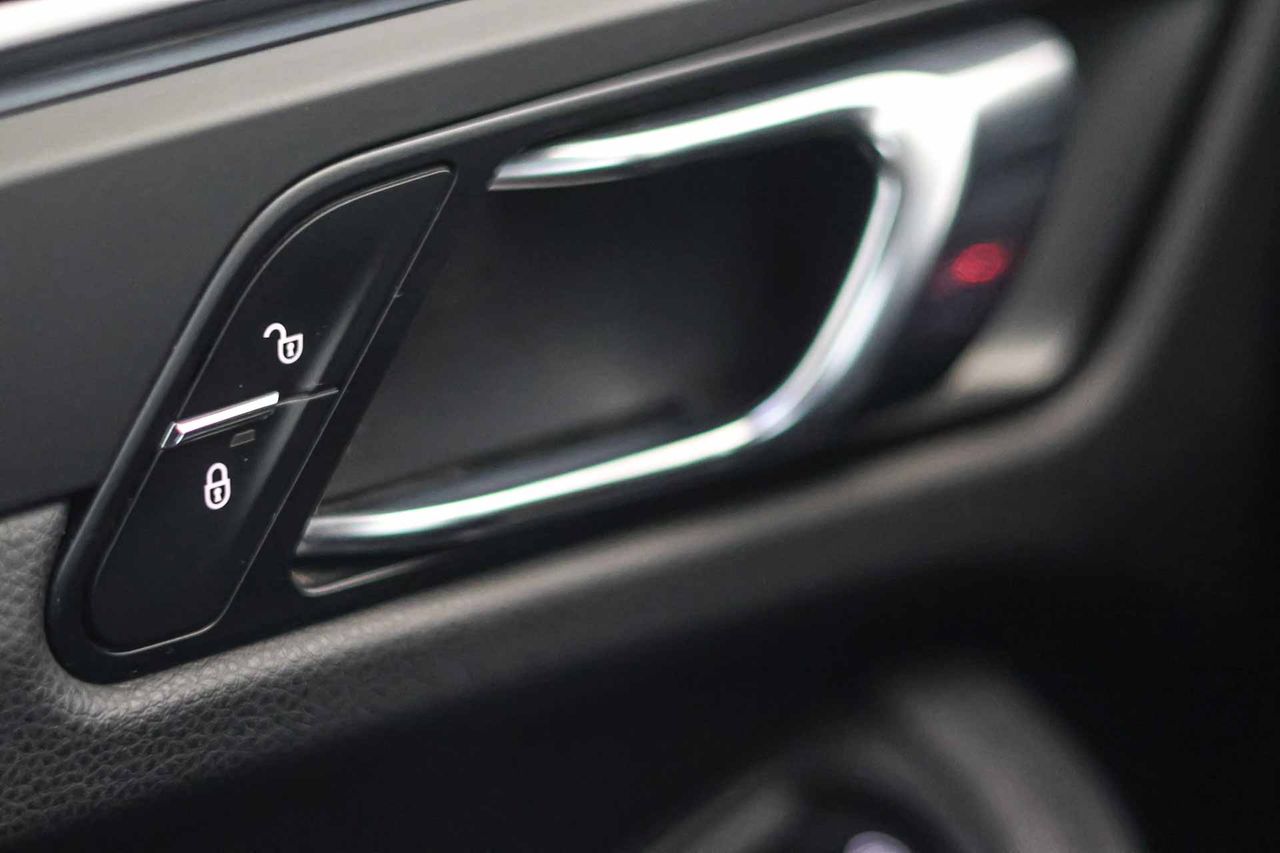Porsche Macan - - Foto 31