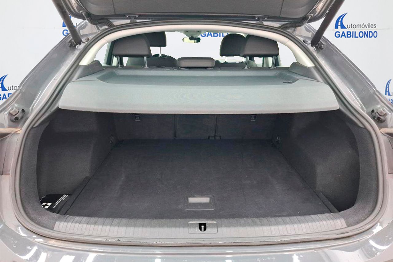 Audi Q3 35 TFSI 110kW (150CV) S tronic Sportback - Foto 7