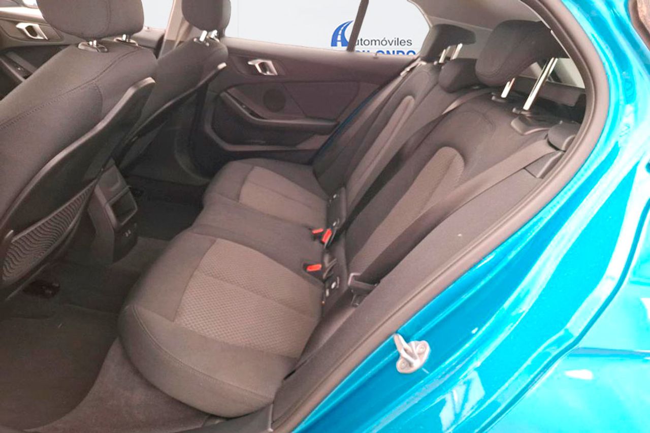 BMW Serie 1 118i **Versión 116i Auto** - Foto 6