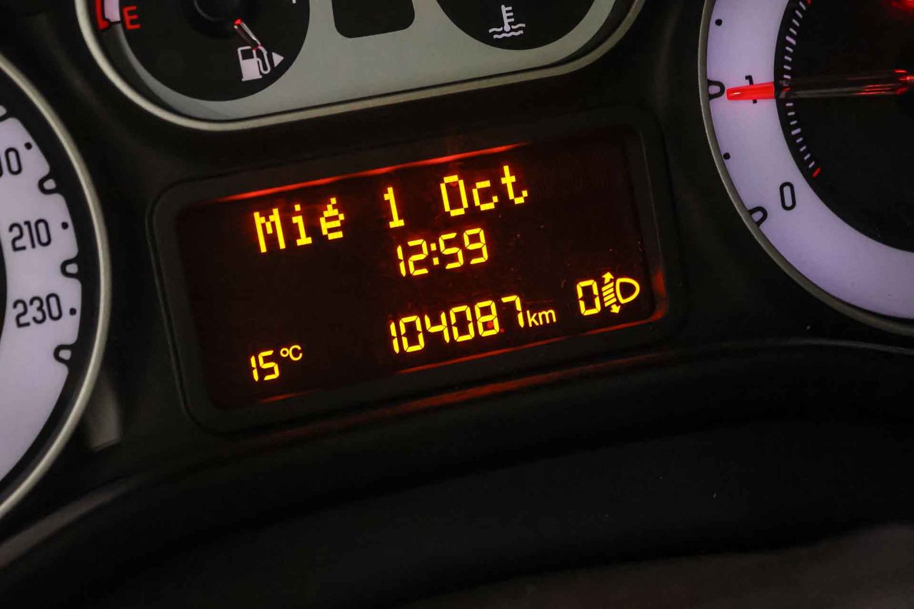 Fiat 500L 1.6 16v Multijet II 105CV S&S Beats - Foto 8