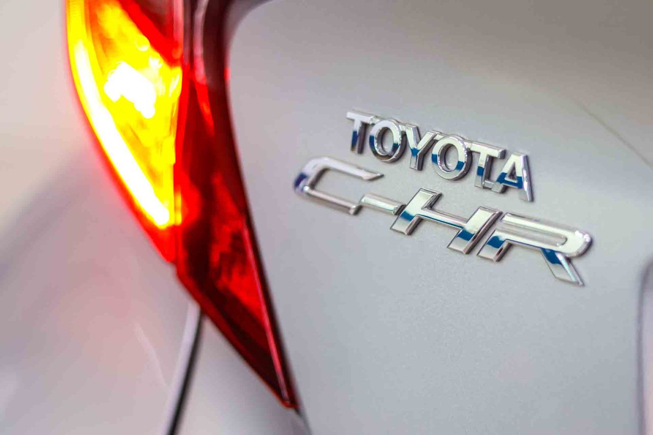Toyota C-HR 2.0 180H Advance - Foto 12
