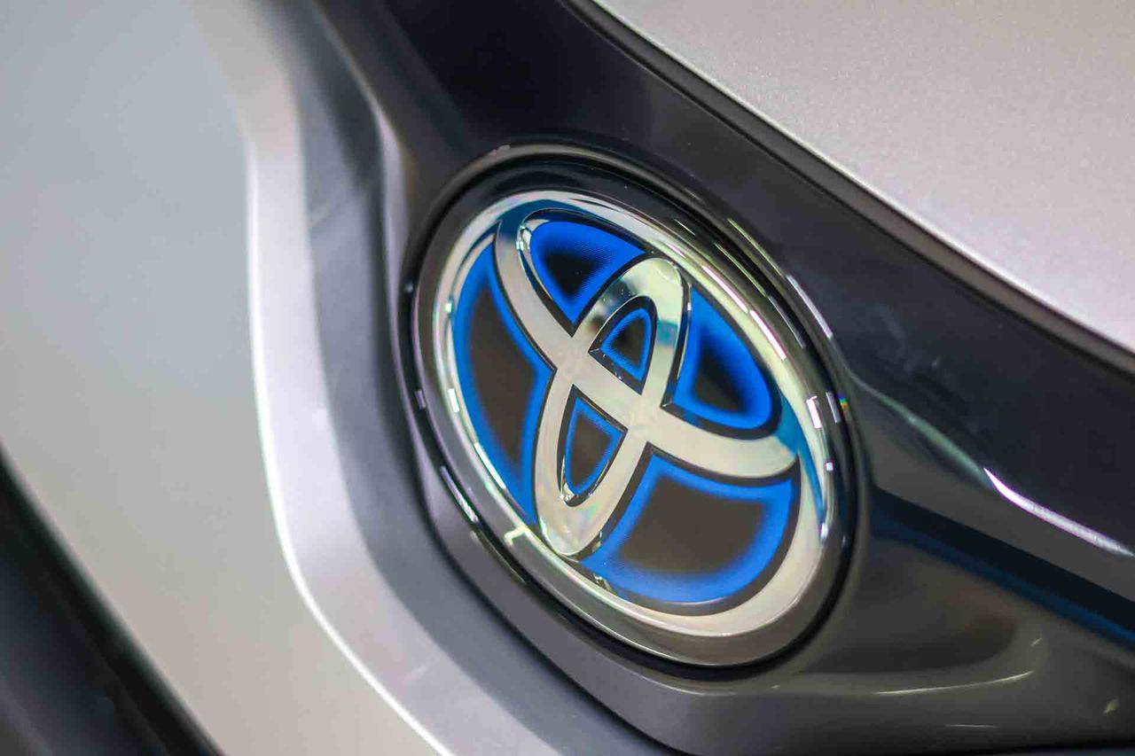 Toyota C-HR 2.0 180H Advance - Foto 9