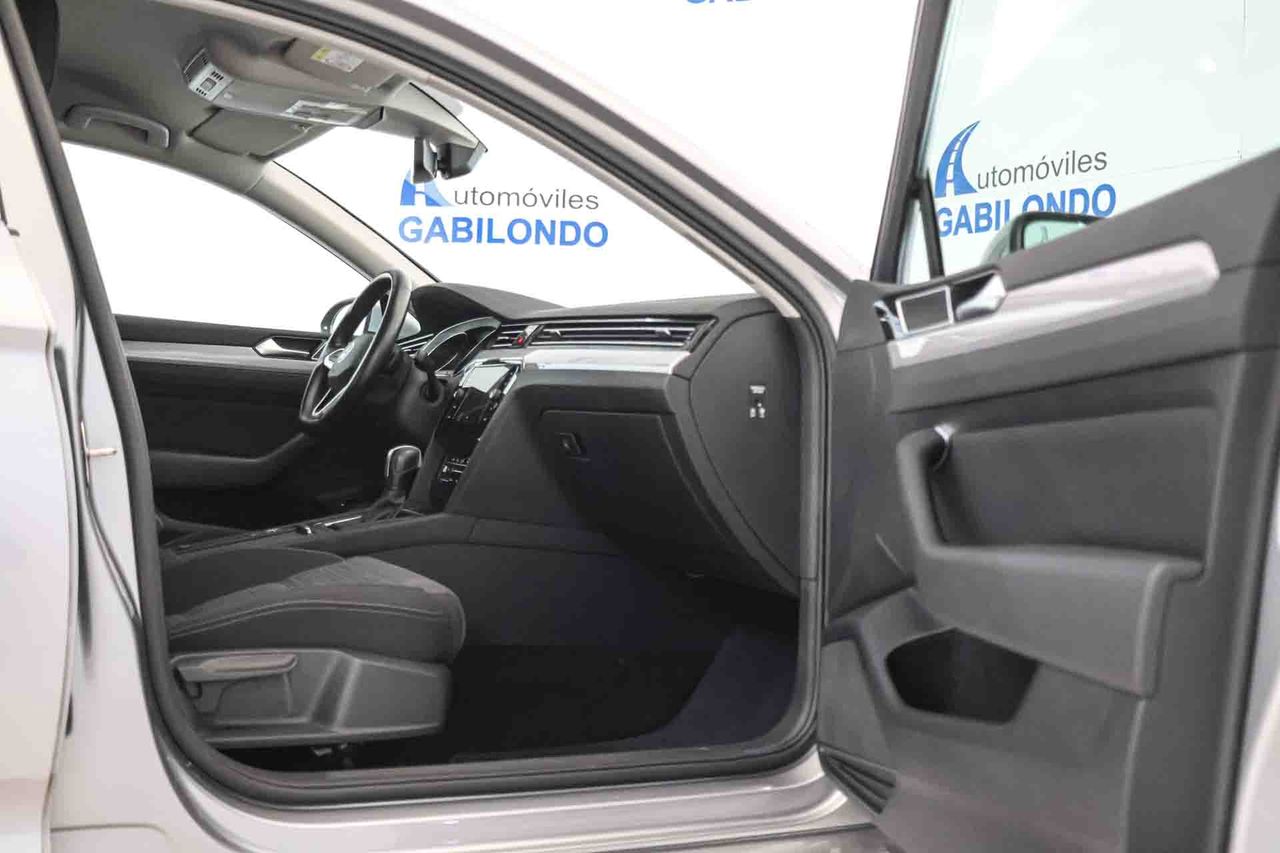Volkswagen Passat 2.0 TDI 90kW (122CV) DSG - Foto 54