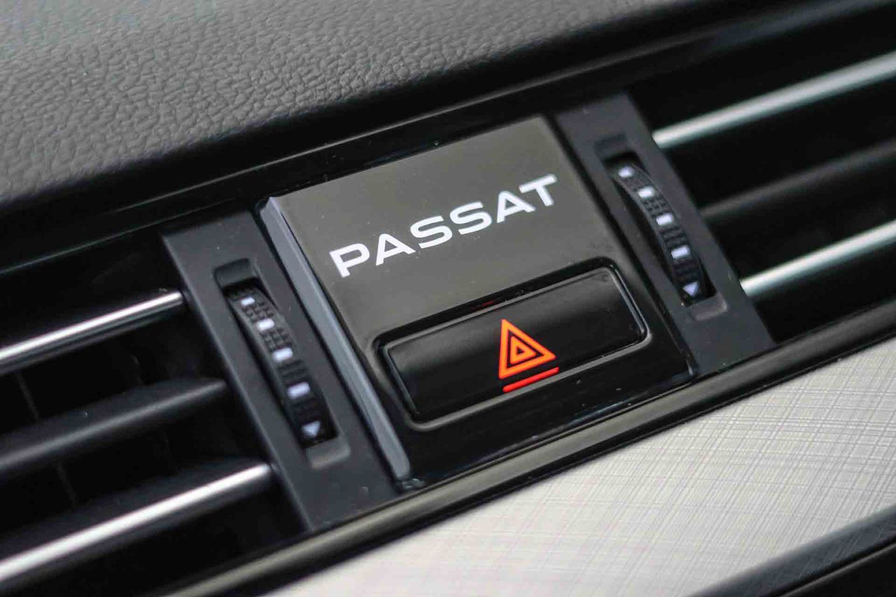 Volkswagen Passat 2.0 TDI 90kW (122CV) DSG - Foto 48