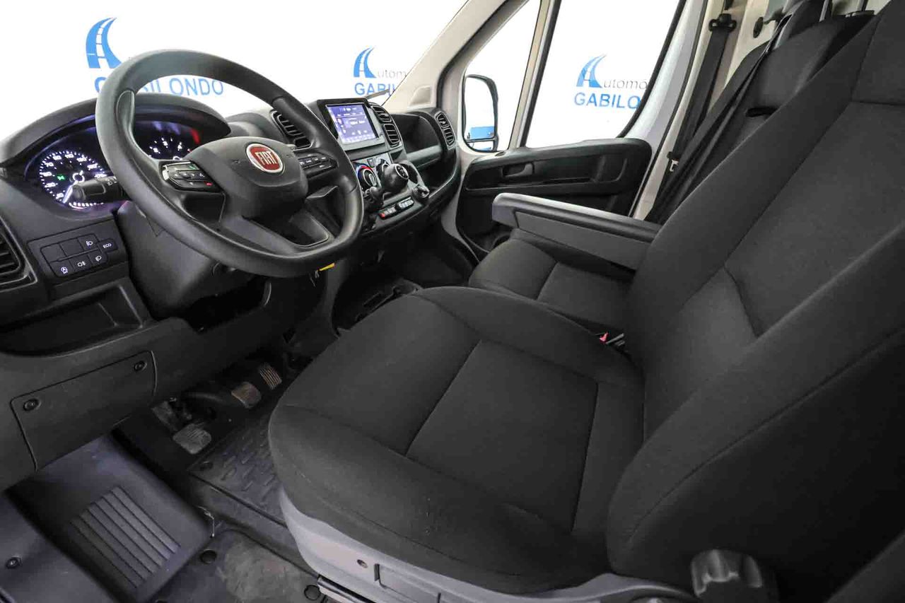 Fiat Ducato 35 L2H2 BlueHDI  - Foto 27