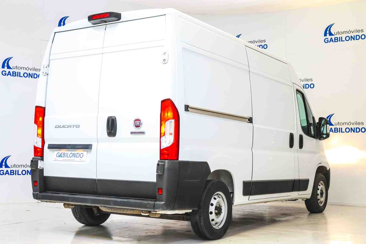 Fiat Ducato 35 L2H2 BlueHDI  - Foto 11