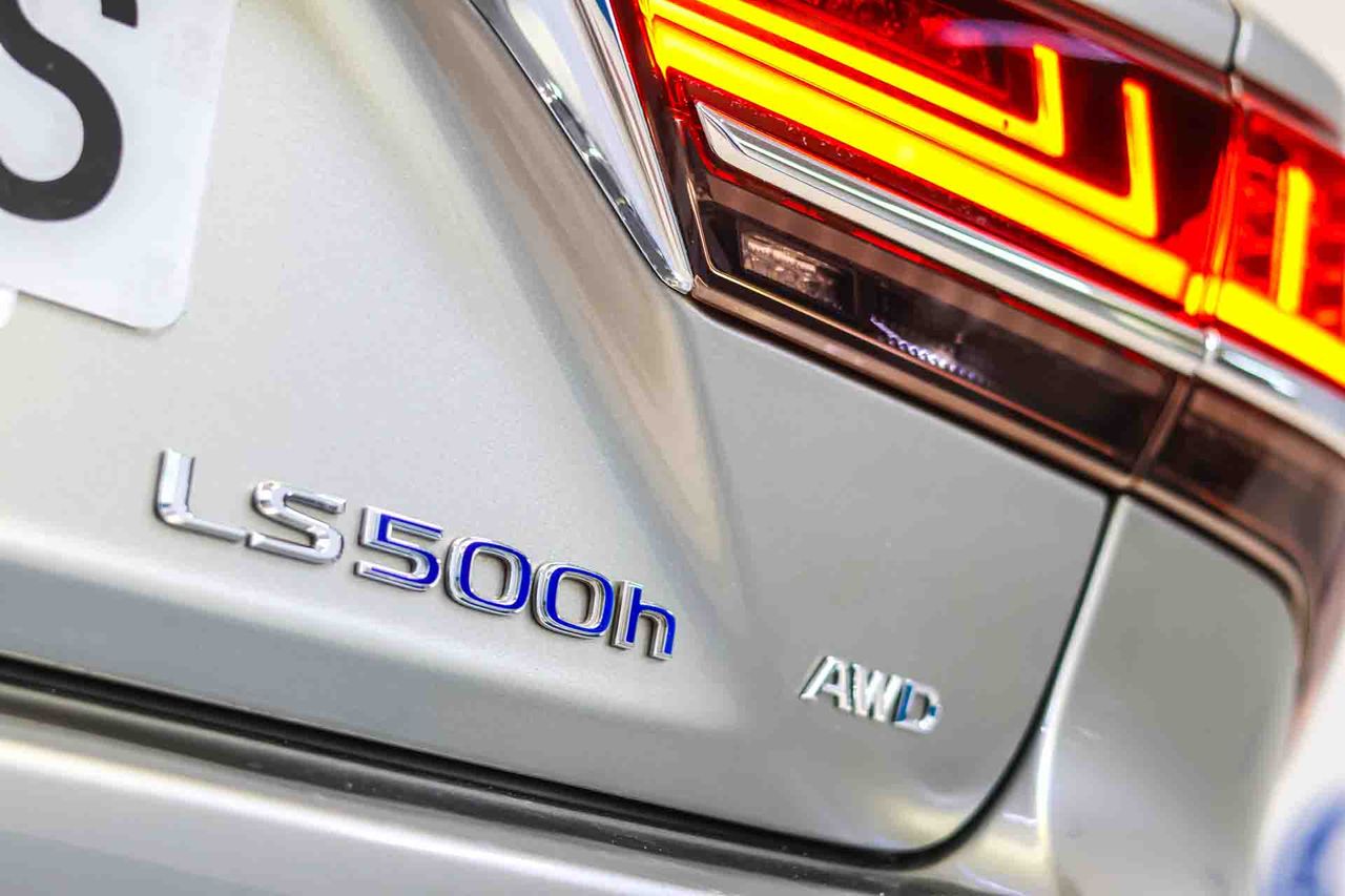 Lexus LS 500h Luxury Art Wood - Foto 12