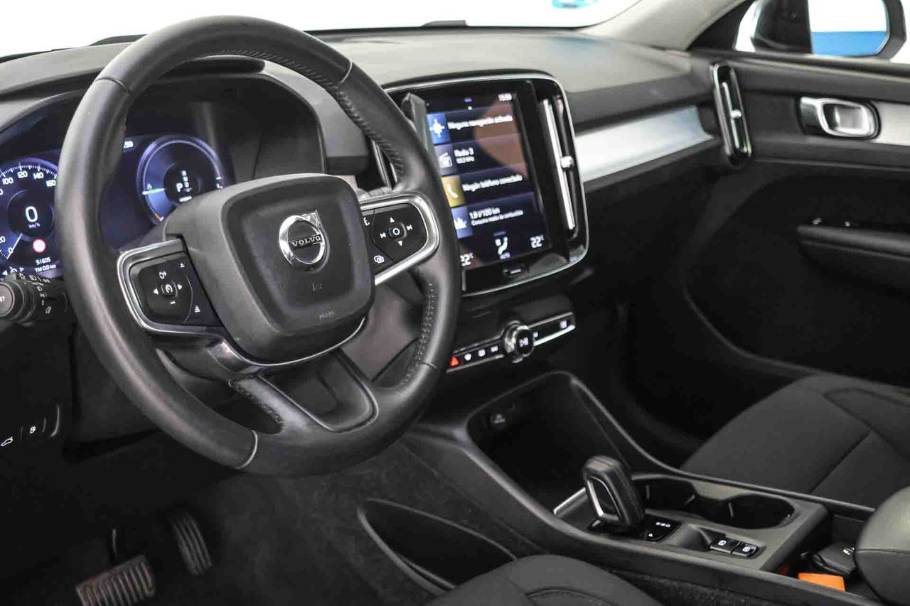Volvo XC40 1.5 T4 Twin Recharge Inscription Auto - Foto 6