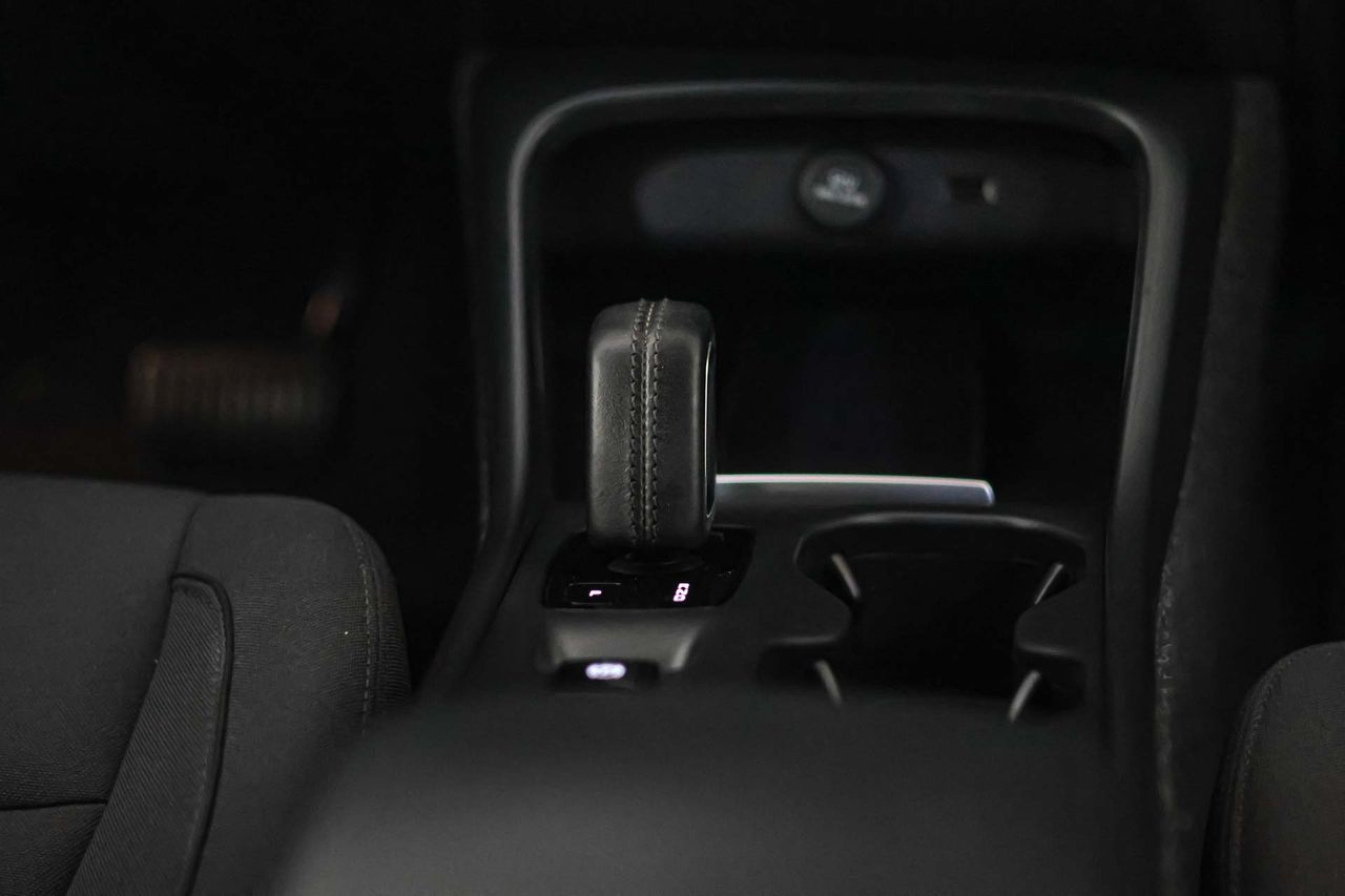 Volvo XC40 1.5 T4 Twin Recharge Inscription Auto - Foto 44