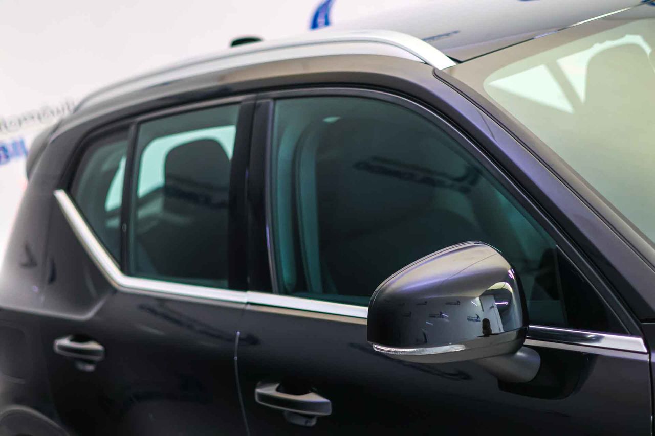 Volvo XC40 1.5 T4 Twin Recharge Inscription Auto - Foto 25