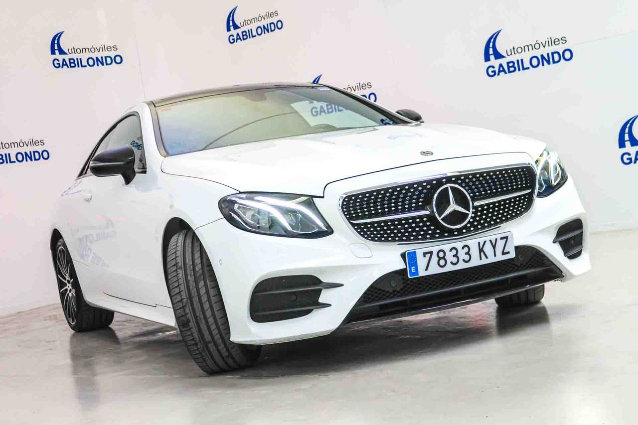 Mercedes Clase E Coupé E 220 d 4MATIC AMG Line **Techo panorámico** - Foto 12
