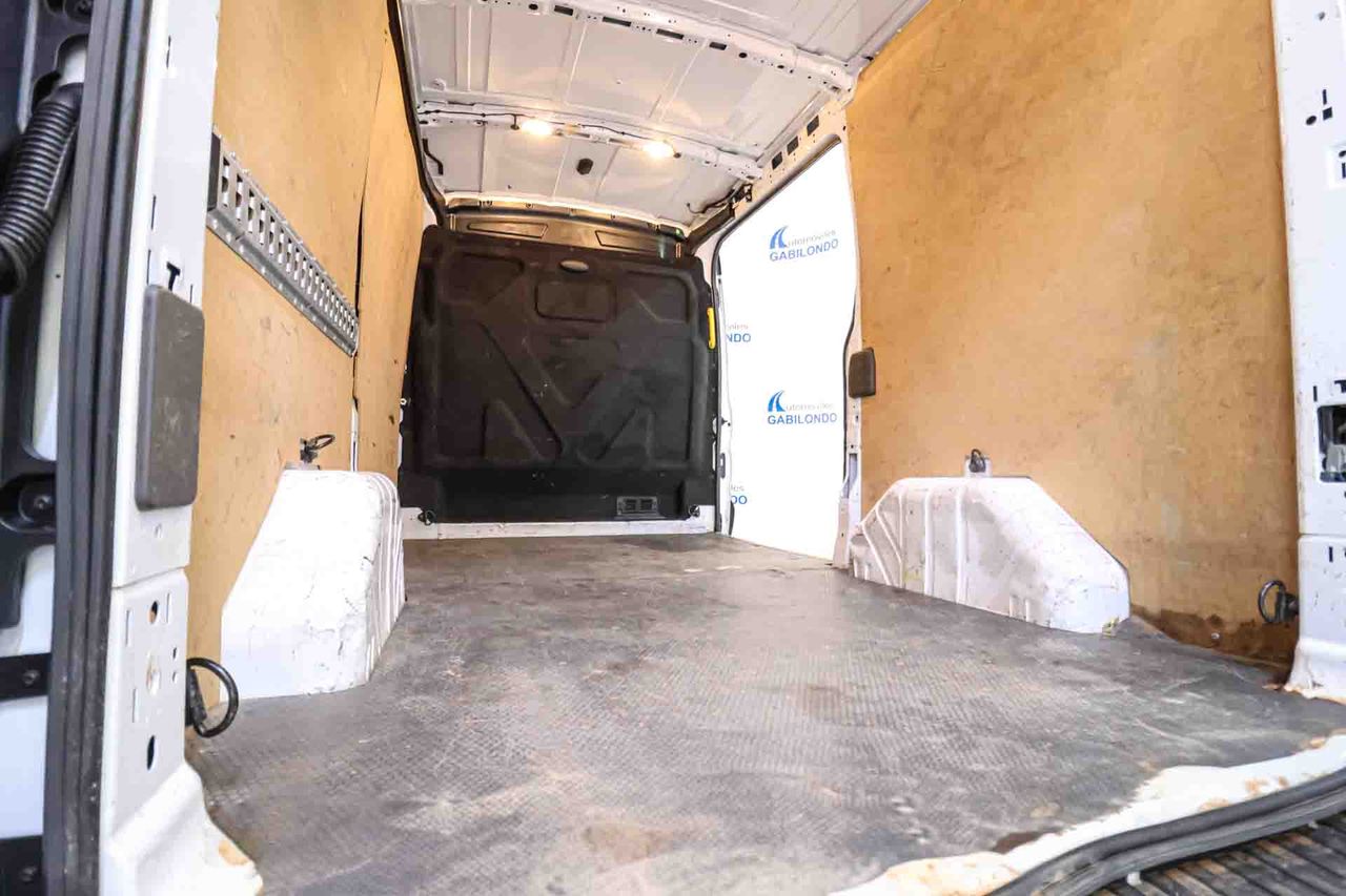 Ford Transit 2.0 Ecoblue L2H2 Hybrid - Foto 23