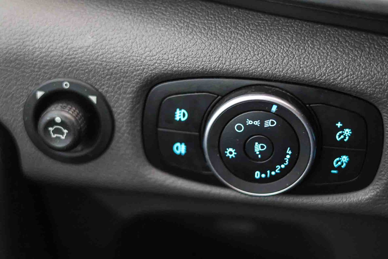 Ford Transit 2.0 Ecoblue L2H2 Hybrid - Foto 29
