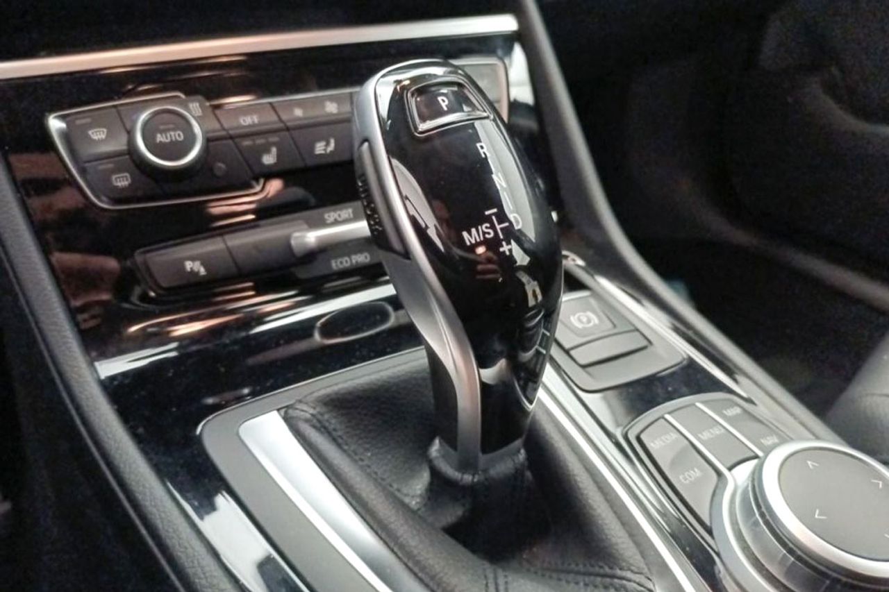 BMW Serie 2 Active Tourer 216d Auto - Foto 7
