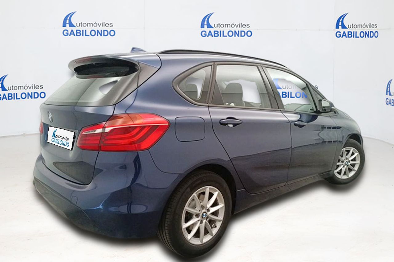 BMW Serie 2 Active Tourer 216d Auto - Foto 10