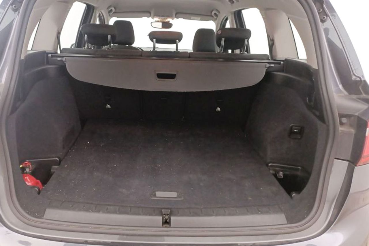BMW Serie 2 Gran Tourer 218d - Foto 10