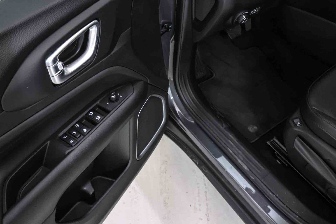 Jeep Compass eHybrid 1.5 MHEV 96kW Limited Dct **Sólo 12.000km** - Foto 29
