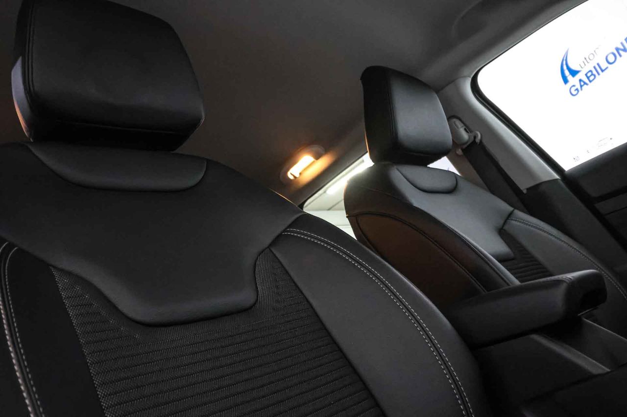 Jeep Compass eHybrid 1.5 MHEV 96kW Limited Dct **Sólo 12.000km** - Foto 49