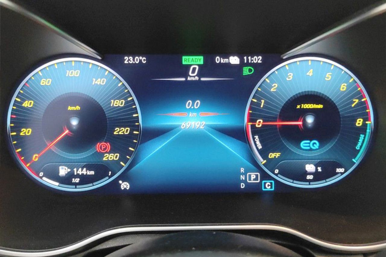 Mercedes GLC GLC 300 e 4MATIC Coupe AMG Line **Techo solar** - Foto 4