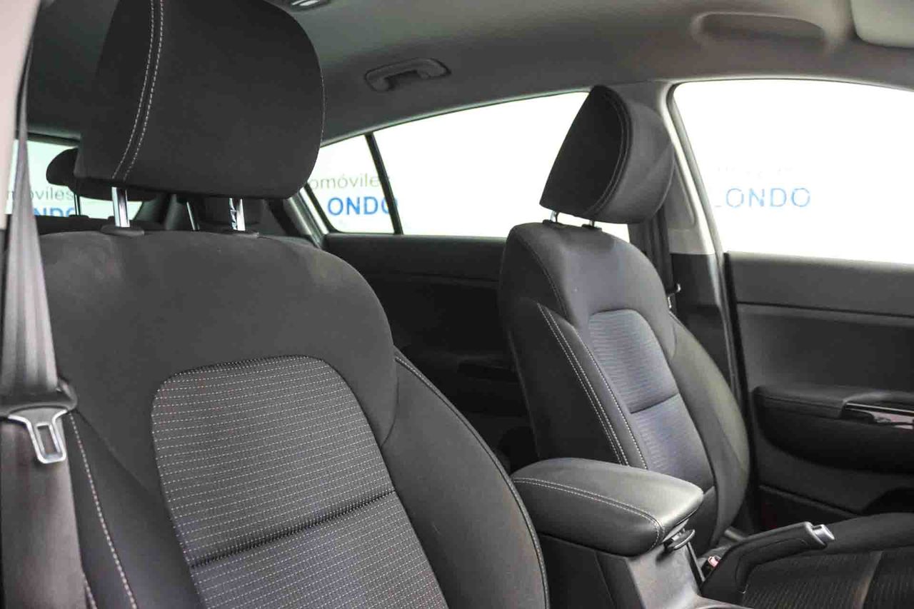 Kia Sportage 1.6 GDi 97kW (132CV) Black Edition 4x2 - Foto 13
