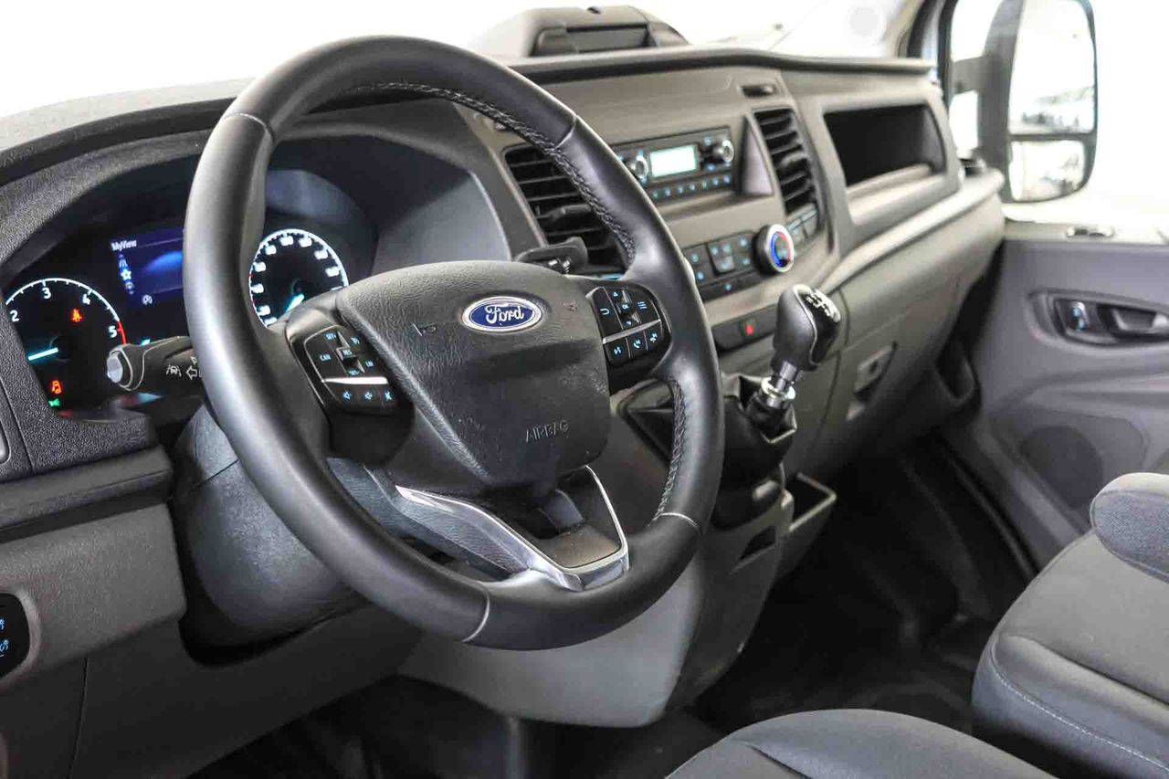 Ford Transit Chasis Cabina 3500 L4 Ecoblue **Plataforma elevadora** - Foto 6