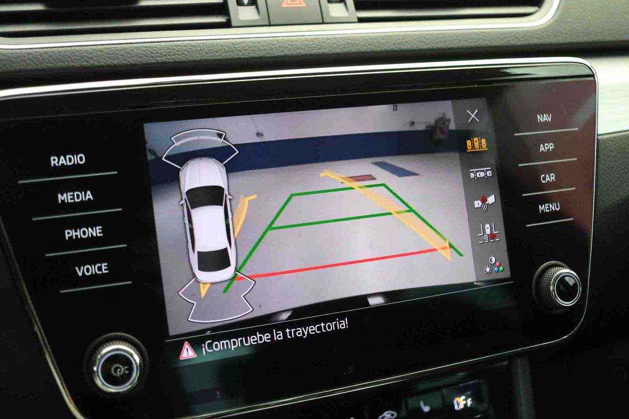 Skoda Superb L&K 1.4 TSI iV P-HEV 160kW DSG - Foto 58