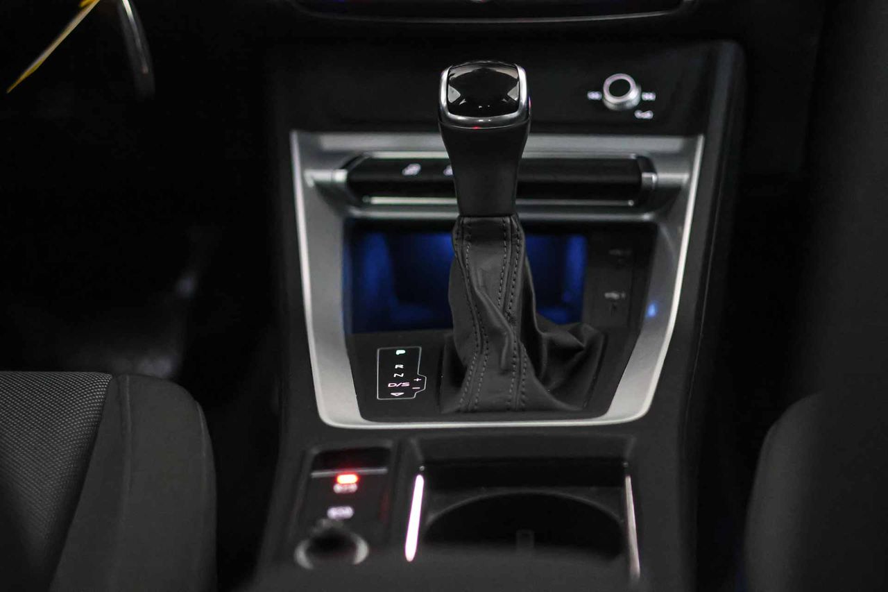 Audi Q3 35 TFSI 110kW (150CV) S tronic - Foto 42