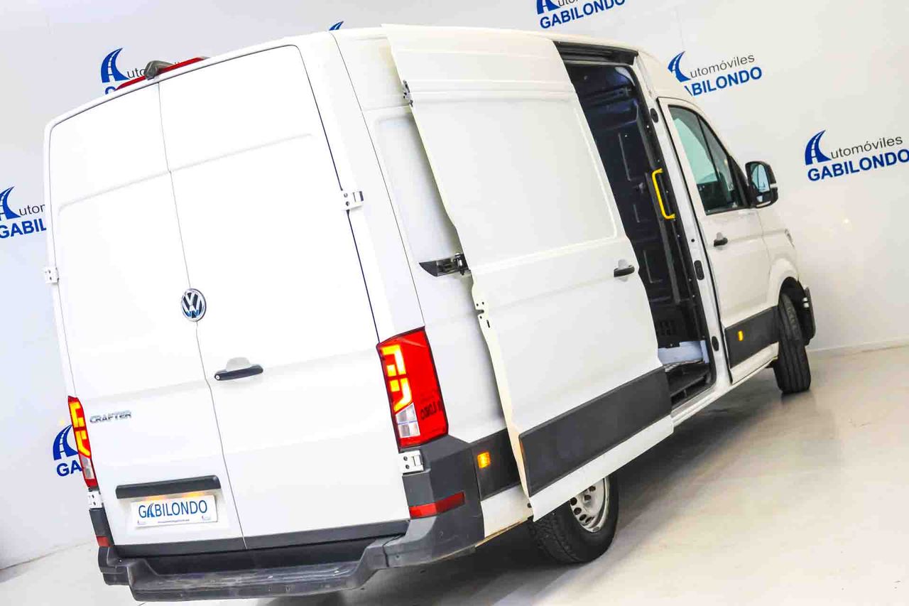 Volkswagen Crafter 2.0TDI L3H3 BMT  - Foto 16