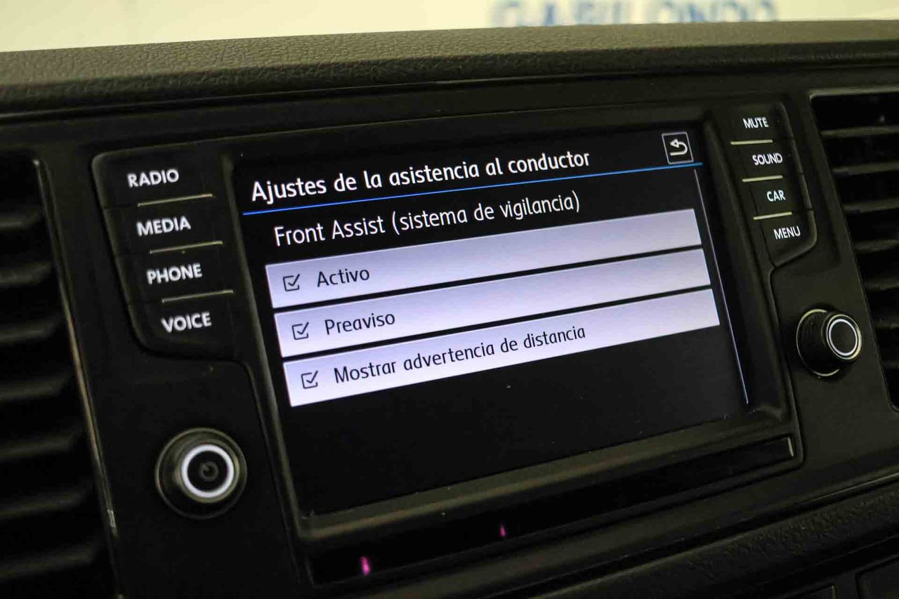 Volkswagen Crafter 2.0TDI L3H3 BMT  - Foto 44