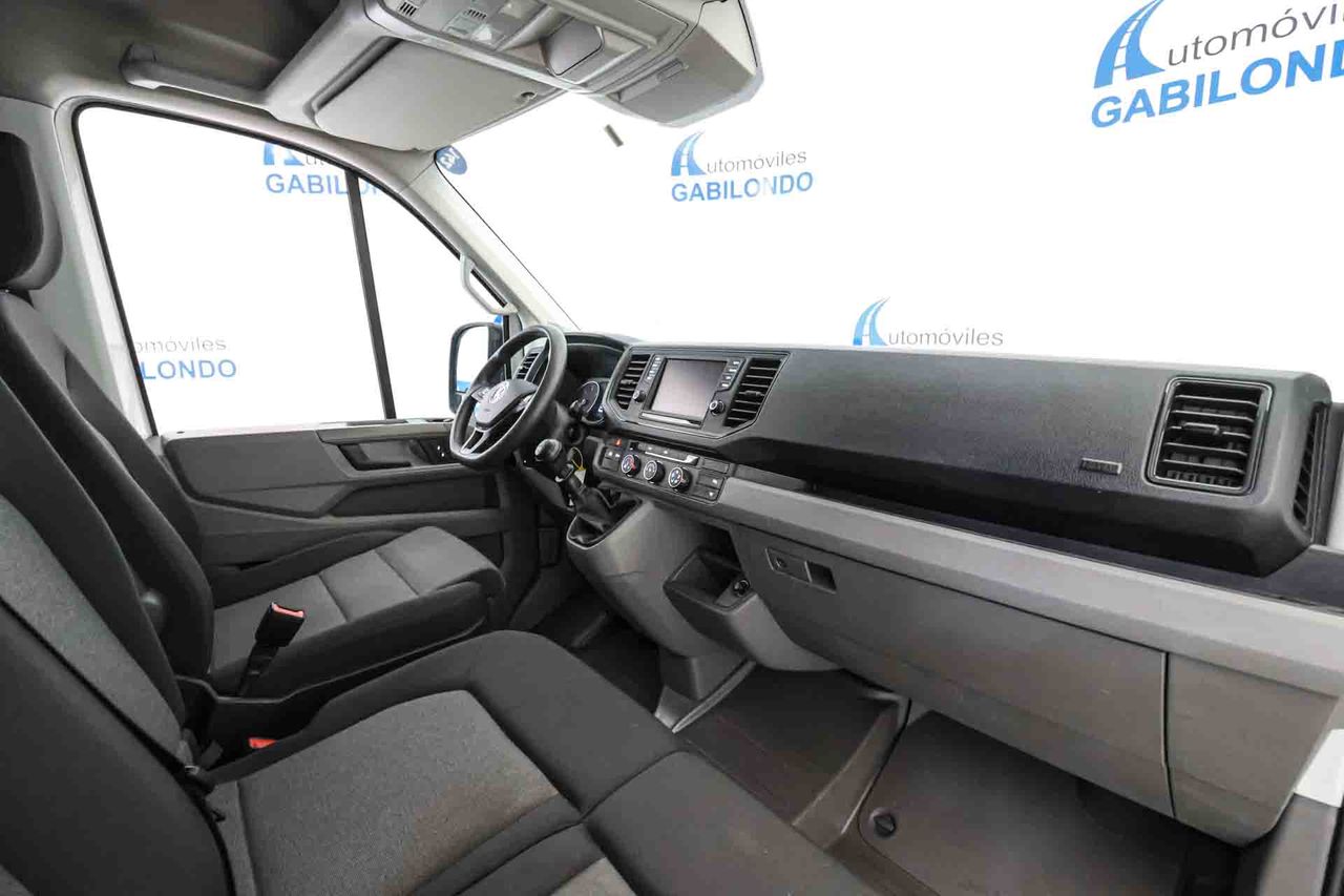 Volkswagen Crafter 2.0TDI L3H3 BMT  - Foto 40