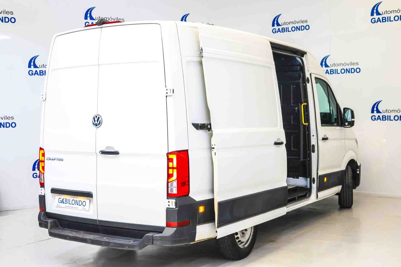 Volkswagen Crafter 2.0TDI L3H3 BMT  - Foto 13