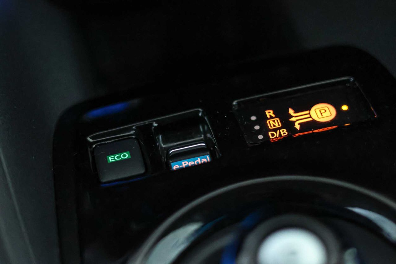 Nissan Leaf 40kWh N-Connecta - Foto 42