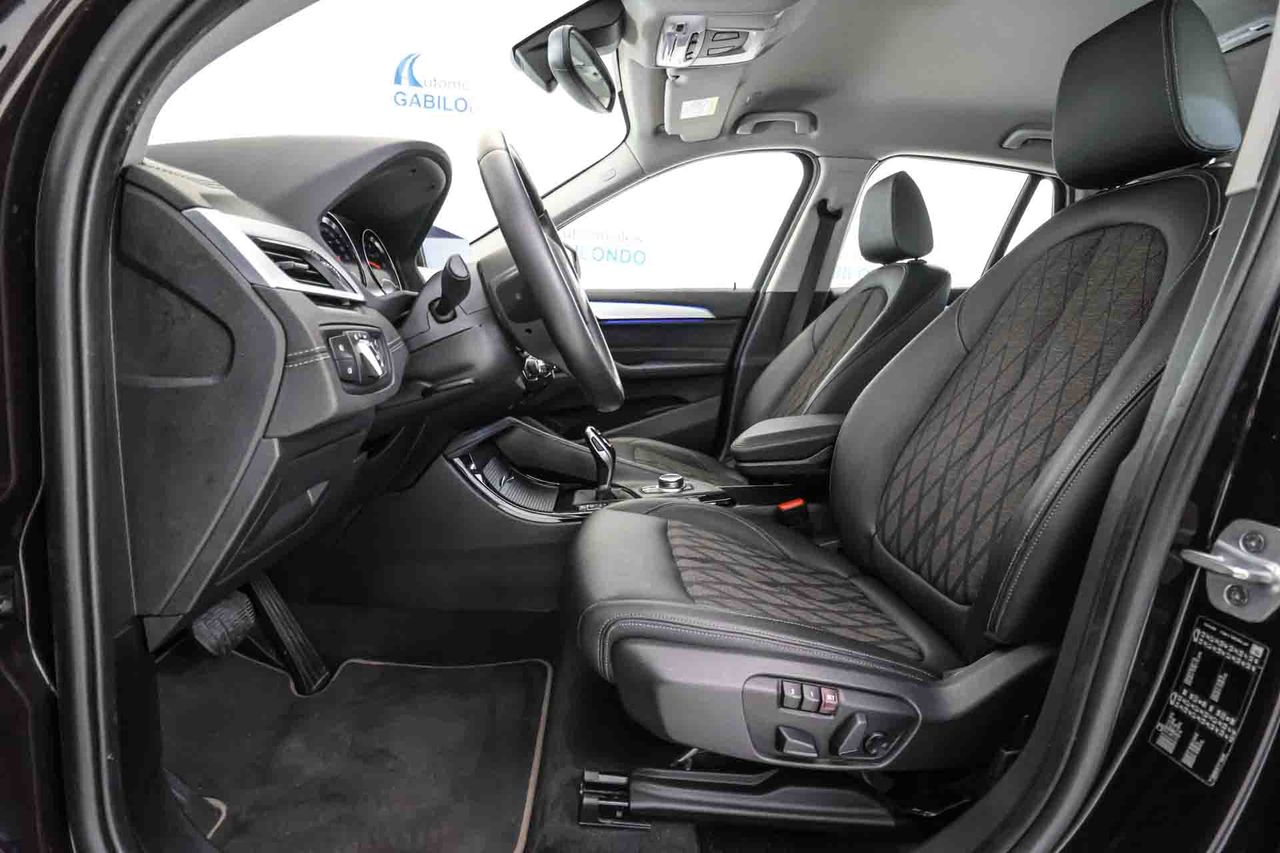 BMW X1 sDrive20i DCT XLine - Foto 29