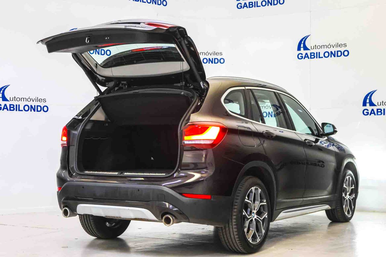 BMW X1 sDrive20i DCT XLine - Foto 18