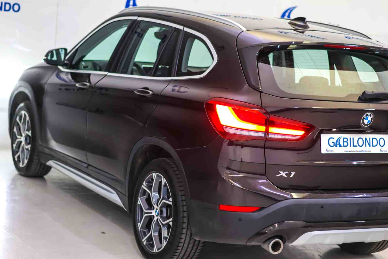 BMW X1 sDrive20i DCT XLine - Foto 27